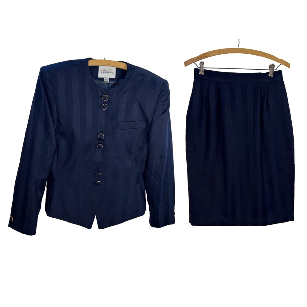 Vintage Karen Scott Petites Navy Blue striped Skirt Suit,8P